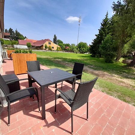 Residence Tvrz Skocice Kültér fotó