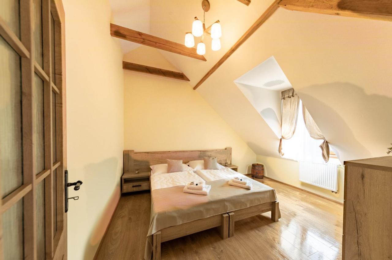 Residence Tvrz Skocice Kültér fotó